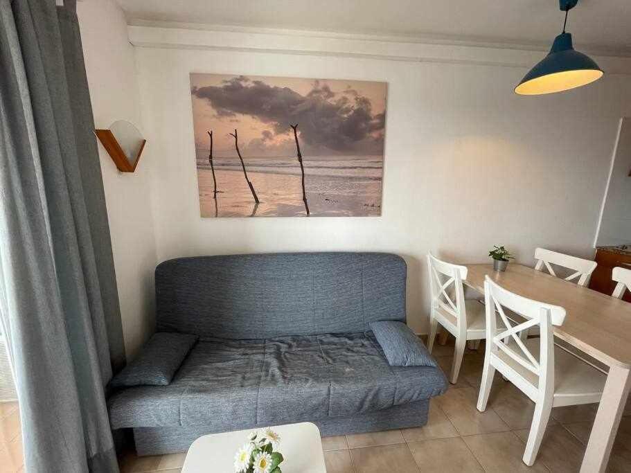 Mitjana Apartamento Con Piscina Ciutadella  Luaran gambar