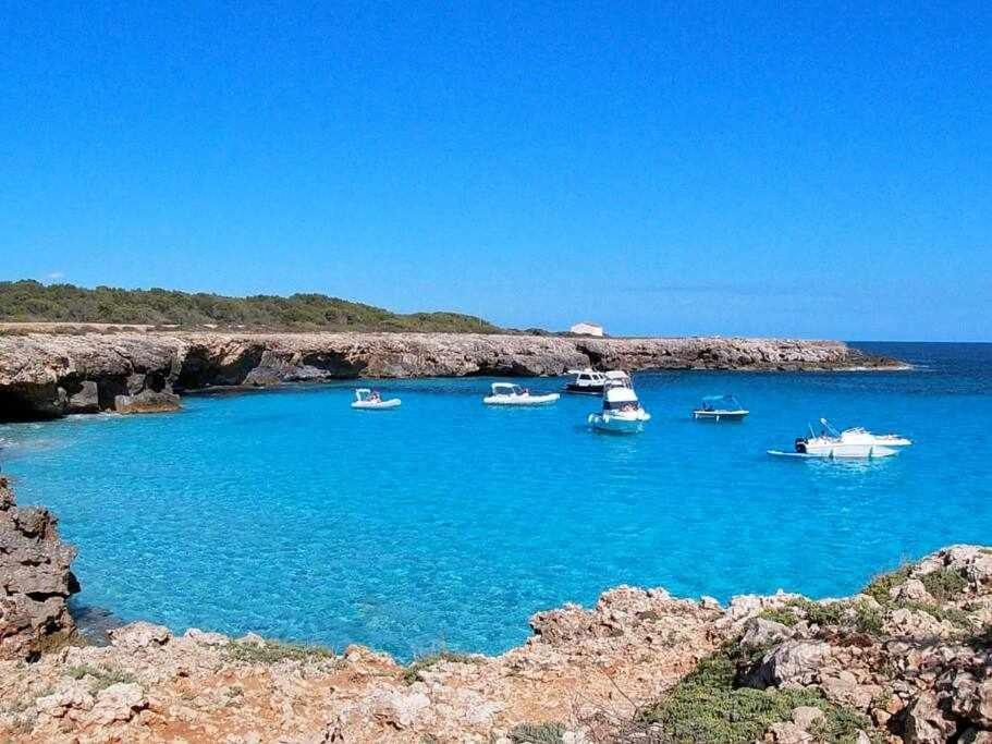 Mitjana Apartamento Con Piscina Ciutadella  Luaran gambar
