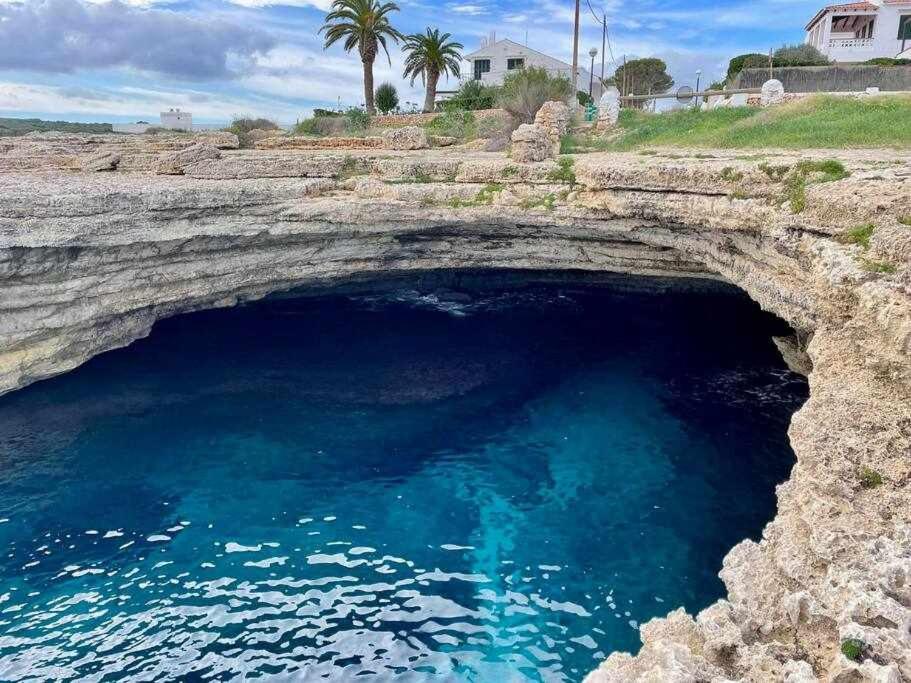 Mitjana Apartamento Con Piscina Ciutadella  Luaran gambar